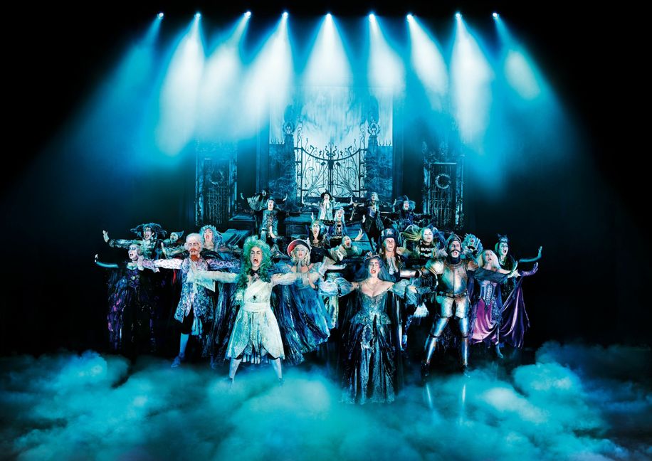 Tanz der Vampire und Stuttgart - eine besondere Beziehung. Bild: Brinkhoff-Mögenburg/Stage