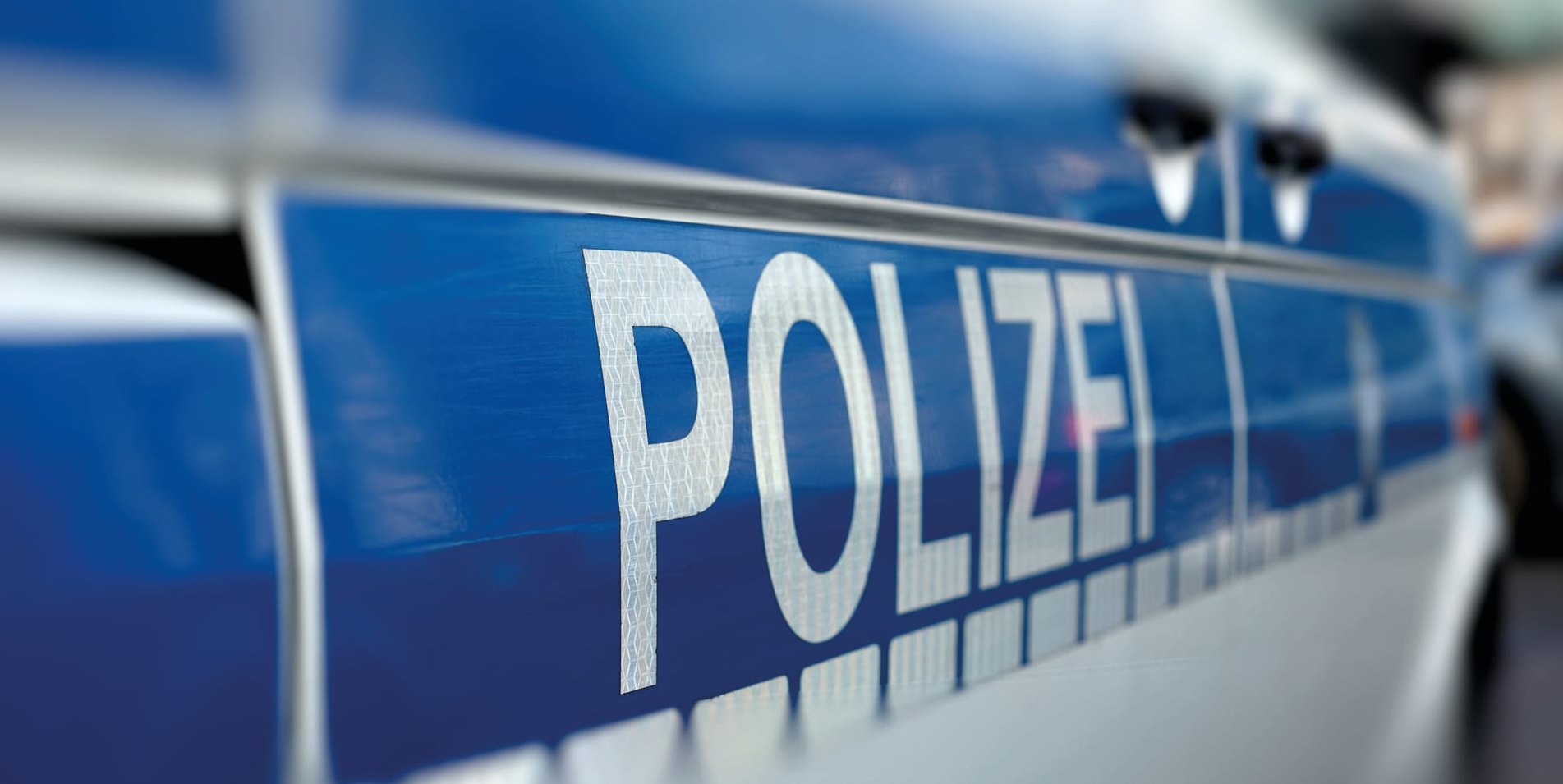 Die Polizei sucht Zeugen.