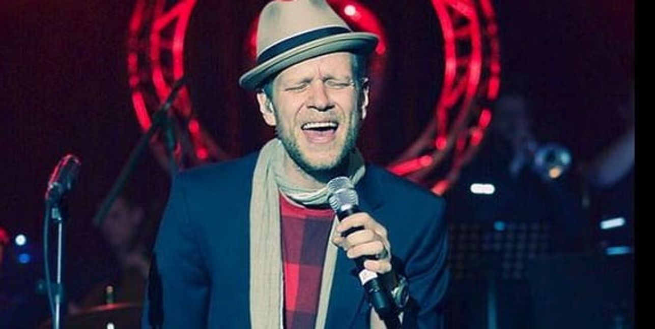 Am 20. März tritt zum wiederholten Mal Jazzsänger Kai Podack mit der STB Big Band auf.