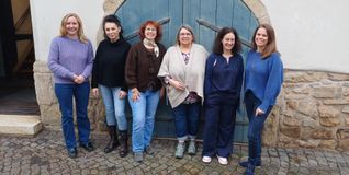 Das Foto zeigt einen Teil des engagiertes HdF-Teams (von links): Annika Müller, Senka Grosic, Eva Schaber, Gaby Gettler, Sabine Wagner und Tanja Holl.