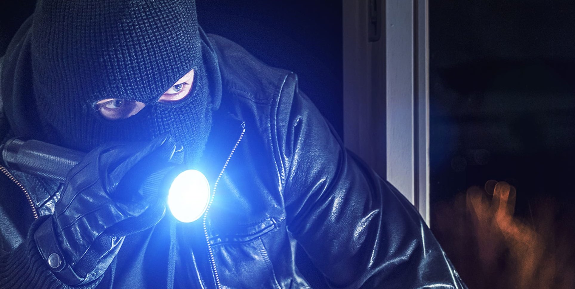 Die Polizei bittet um Zeugenhinweise. Bild: AA+W/Adobe Stock (Symbolbild)