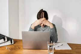 Beschäftigte im Büro, in Schichtarbeit oder in körperlich anspruchsvollen Tätigkeiten benötigen jeweils passgenaue Ansätze.