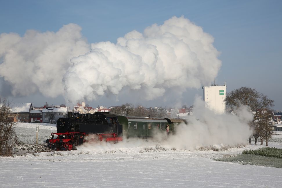 Wie das Wetter am 17. Dezember wird, ist schwer zu sagen. Aber eine Fahrt im historischen Dampfzug ist immer etwas Besonderes.    Bild: ges-ev