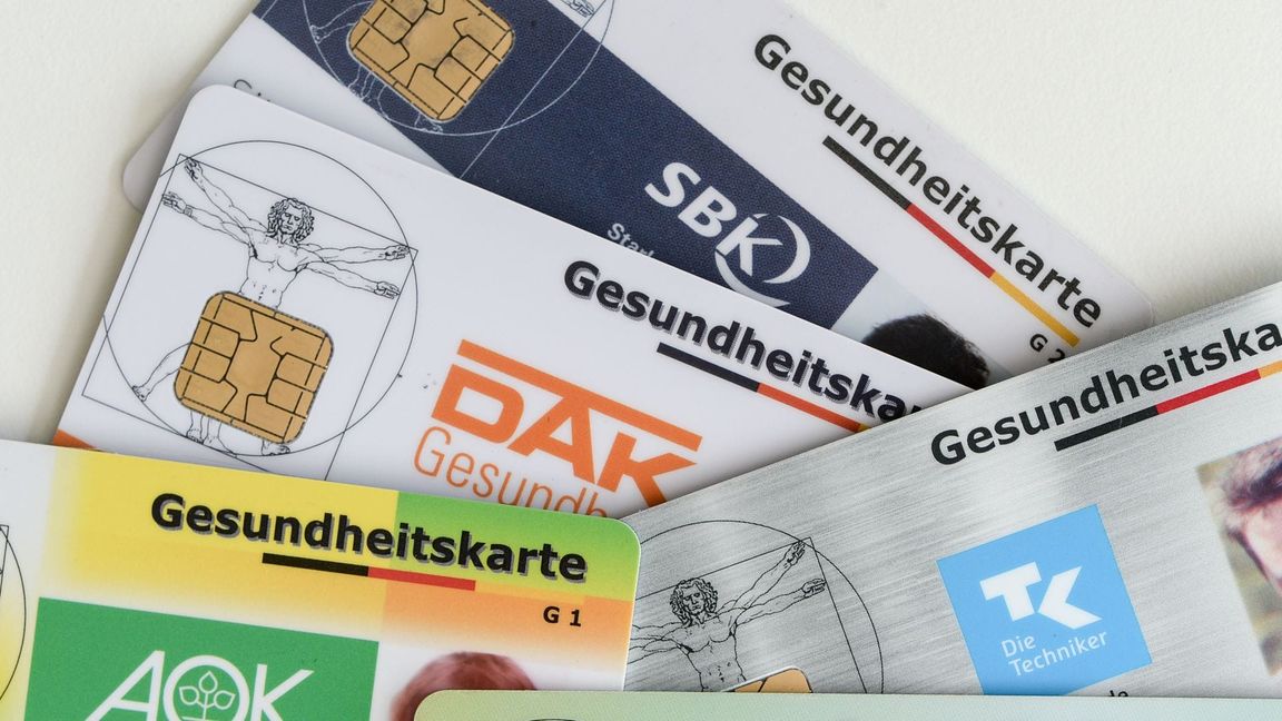 Gesetzliche Krankenkassen haben vor weiter steigenden Beiträgen zum Jahreswechsel gewarnt. (Symbolbild)