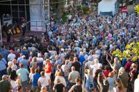 Beste Stimmung bei "Sindelfingen rockt" mit den Songs der Beatles und der Gruppe Help!