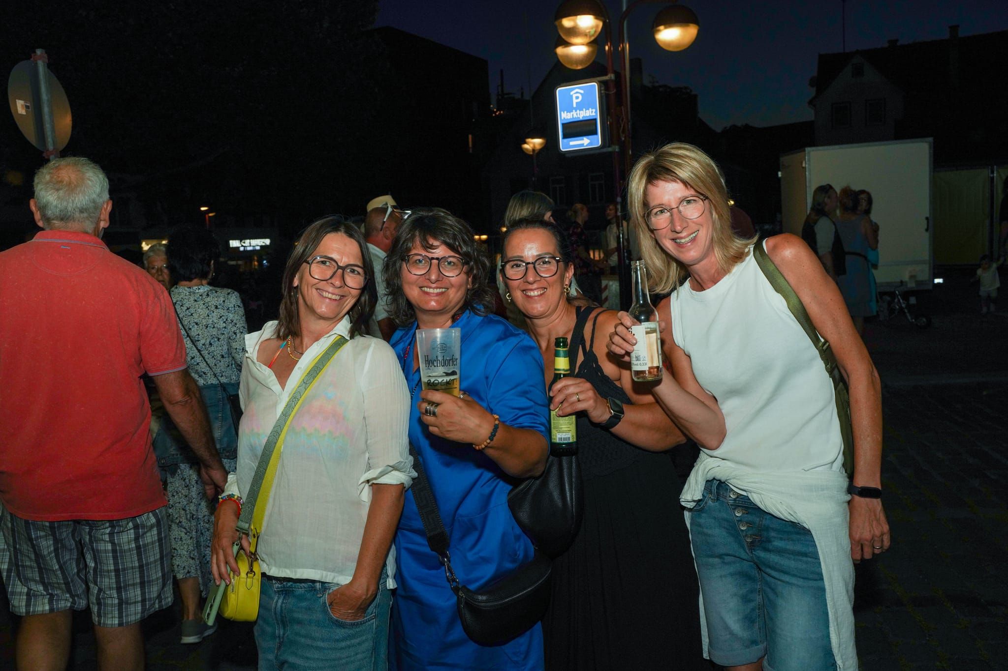 Beste Stimmung bei "Sindelfingen rockt" mit den Songs der Beatles und der Gruppe Help!