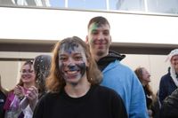 Narren, Hexen und tolle Stimmung beim Böblinger Rosenmontagsumzug.