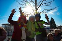 Narren, Hexen und tolle Stimmung beim Böblinger Rosenmontagsumzug.