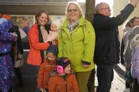 Narren, Hexen und tolle Stimmung beim Böblinger Rosenmontagsumzug.