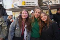 Narren, Hexen und tolle Stimmung beim Böblinger Rosenmontagsumzug.