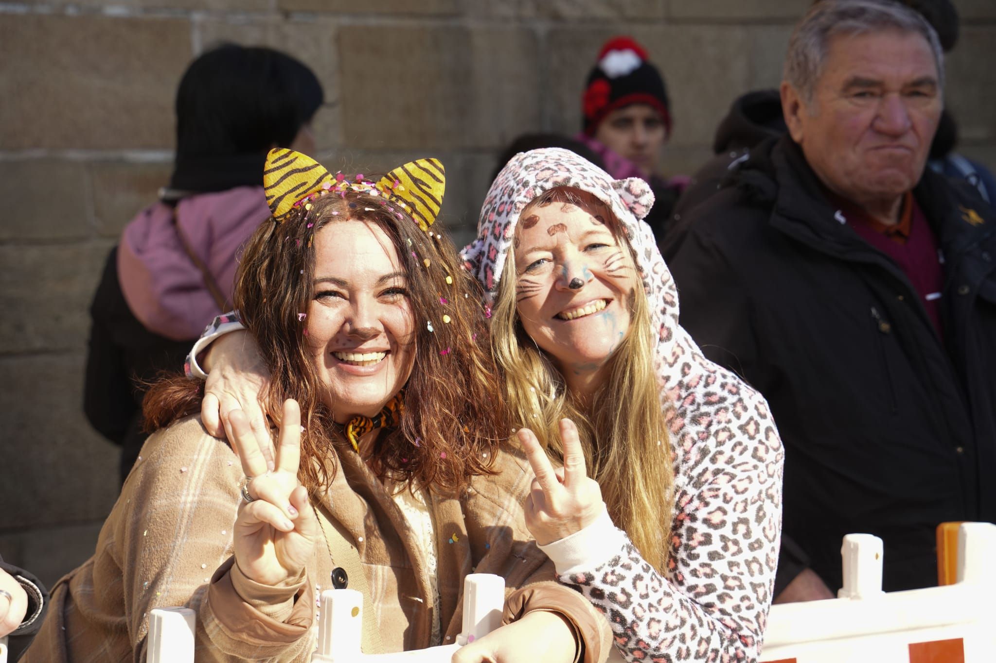 Narren, Hexen und tolle Stimmung beim Böblinger Rosenmontagsumzug.