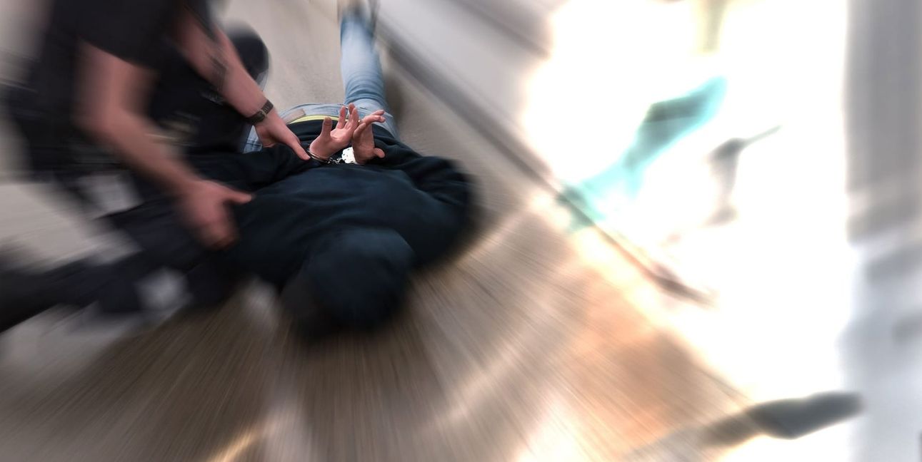 Sich mit der Polizei anzulegen, birgt gewisse Rsiken.