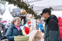 Der Erbsenteintopf zugunsten von "Nachbarn in Not" gehört zur guten Tradition auf dem Sindelfinger Weihanchtsmarkt.