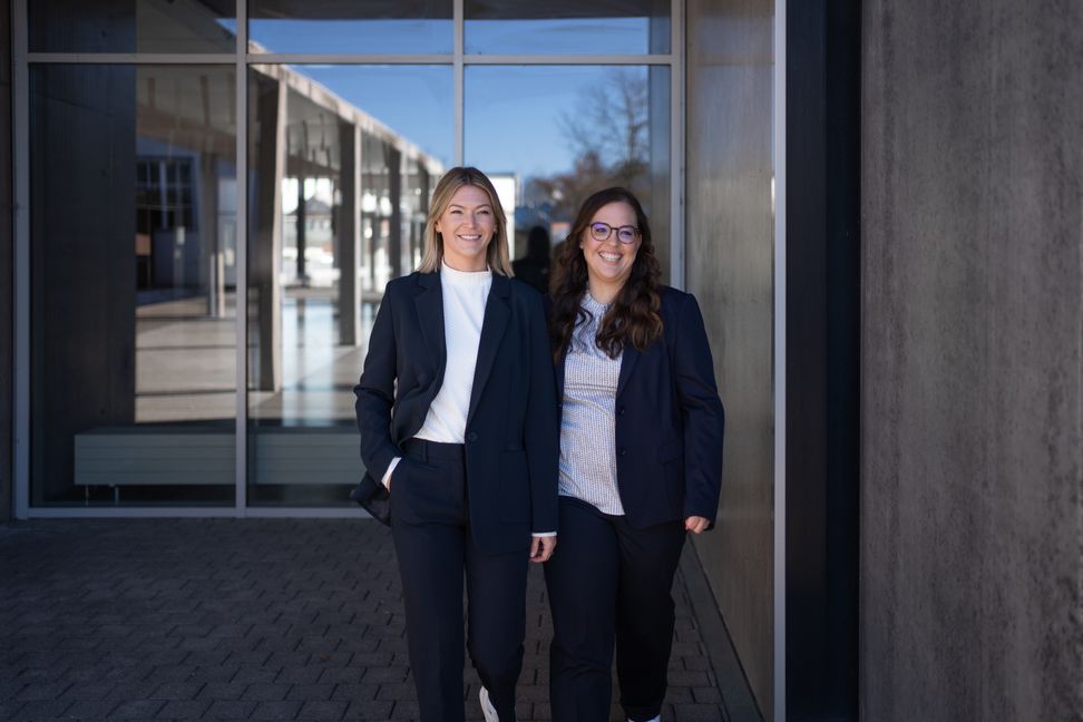 Lena Mangold (links) und Jasmin Albrecht.