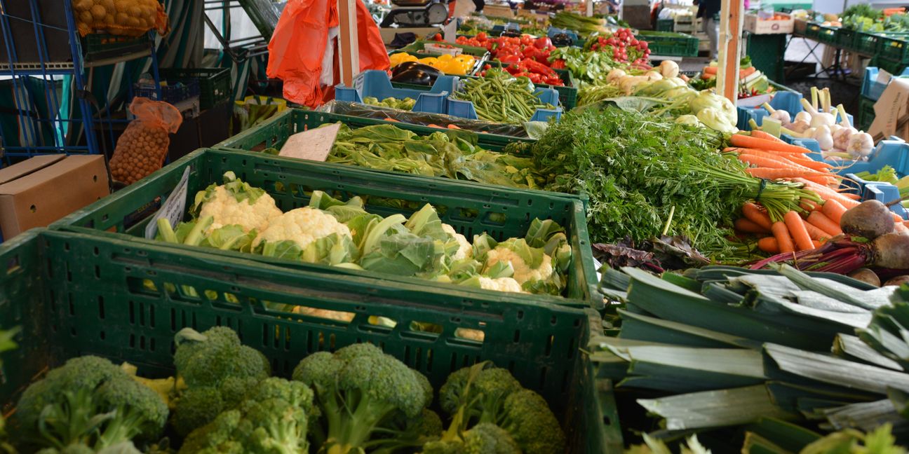Frisch und gesund und voller Treibstoff für das Immunsystem: Obst und Gemüse auf dem Sindelfinger Wochenmarkt.