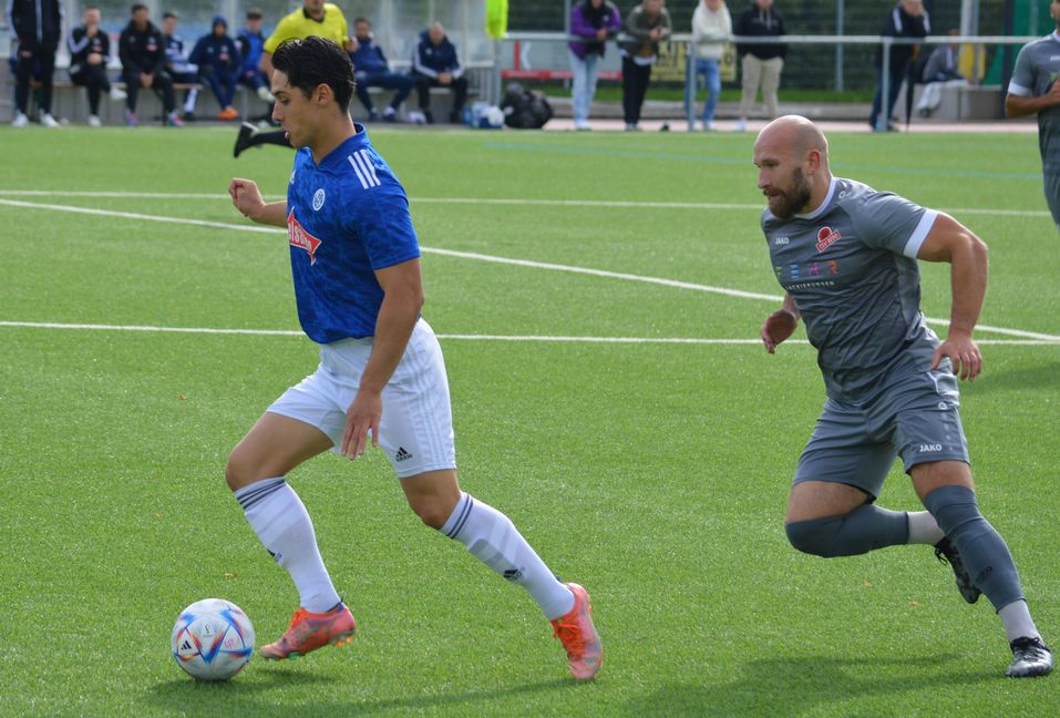 Sindelfingens Innenverteidiger Lucas Schuckenböhmer erzielte im Spiel beim SV Croatia Reutlingen den Treffer zum 1:1-Endstand.    Bild: Zvizdiç