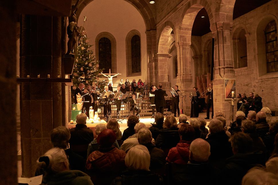 Beim Silvesterkonzert in der Martinskirche gastierte das Ensemble Blechlabor. Bild: Heiden