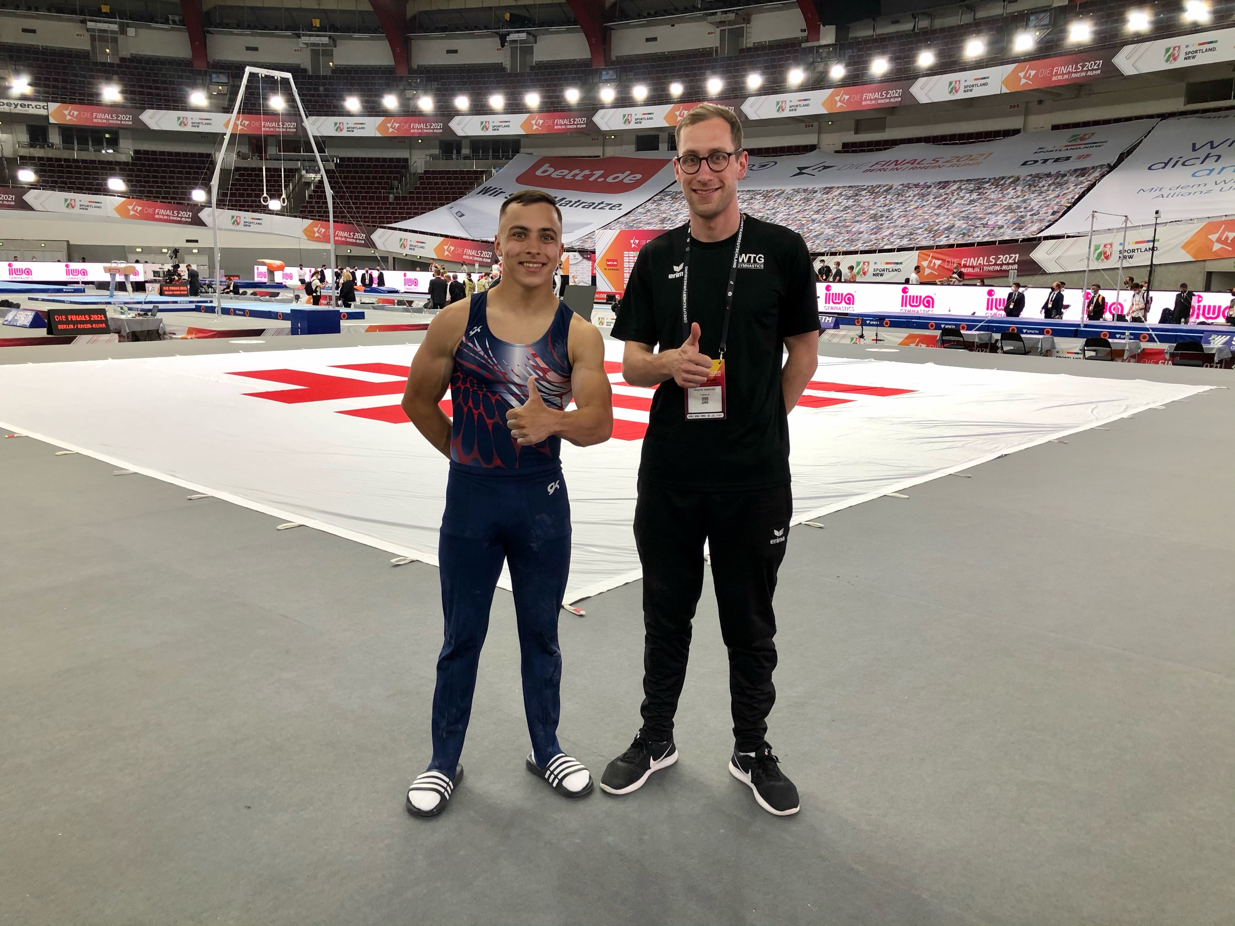 Zwei Renninger in Dortmund: Lovis Spiess (links) und sein Trainer Wayne Jaeschky. Bild: z