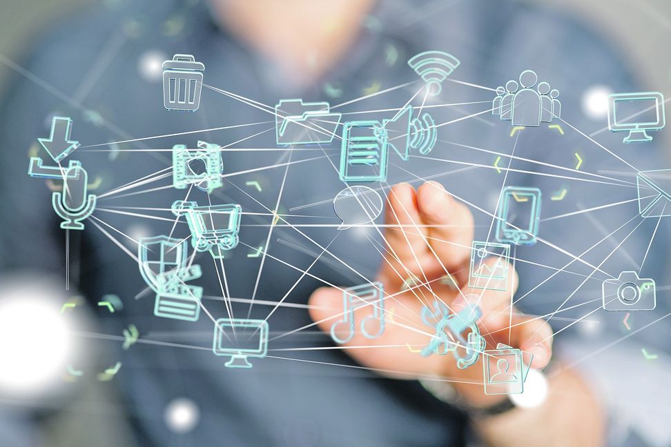 Die IHK-Bezirkskammer Böblingen bietet ein Seminar mit Fachvorträgen und Praxisbeispielen zu Breitband und Digitalisierung an. Bild: Vege/Adobe Stock