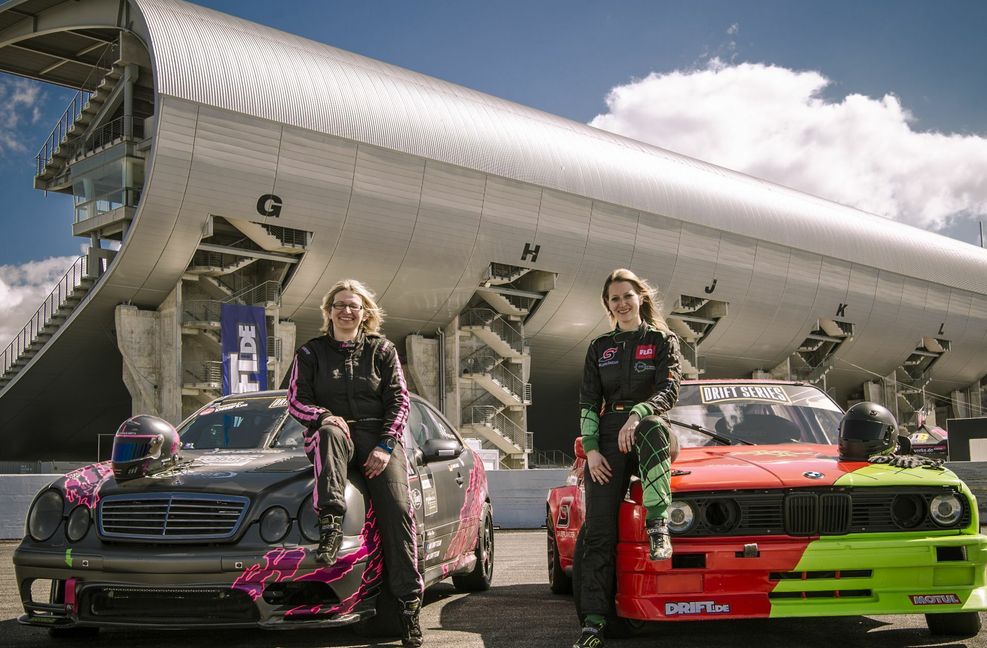 Eigentlich sind Bianca Lankes-Mack (links) und Denise Ritzmann Konkurrentinnen. Doch die Realität ist eine andere. Foto: Andreas Reiner