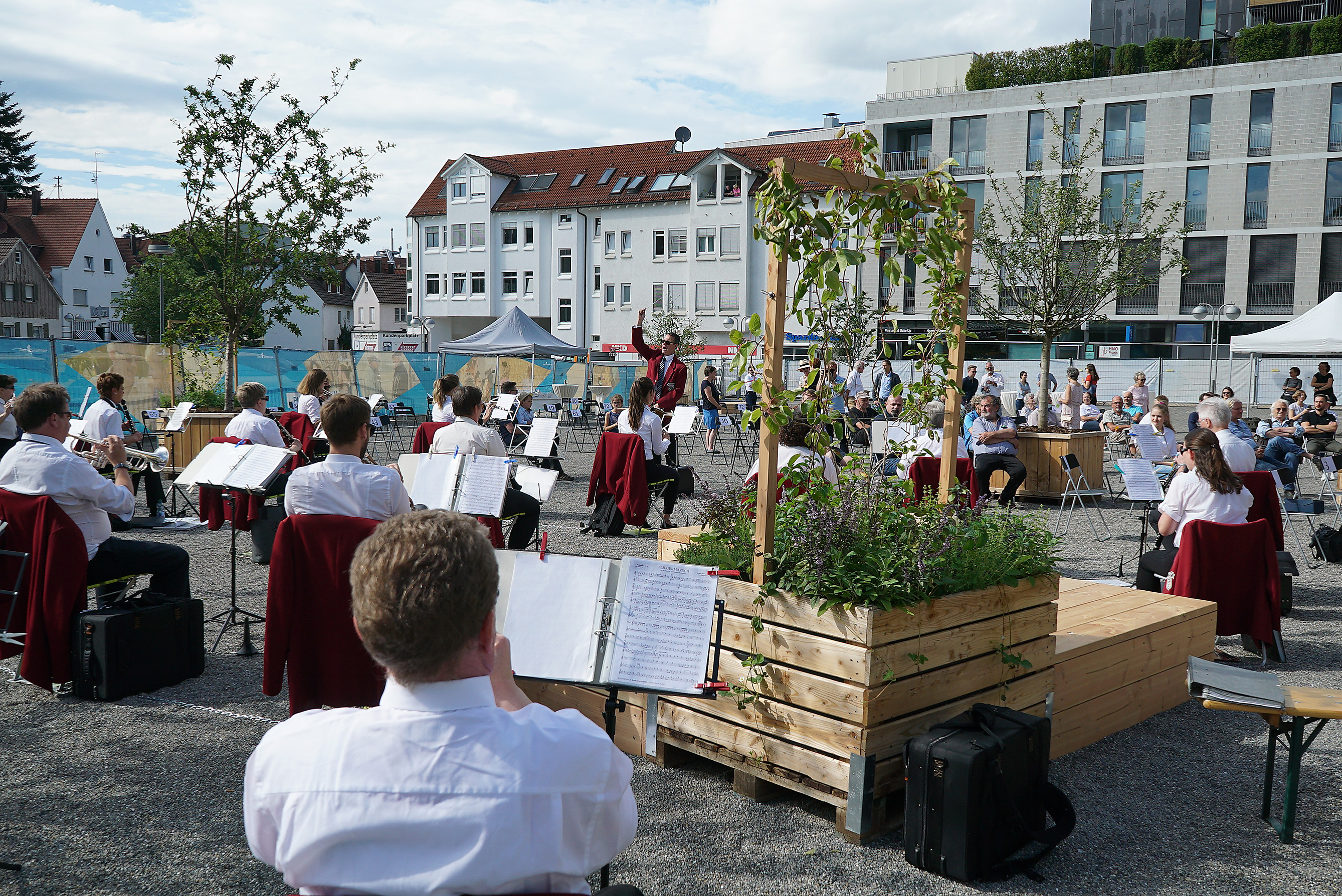 Wohnraum ist knapp und teuer in der Stadt. Das soll sich ändern. Bild: Stampe/A