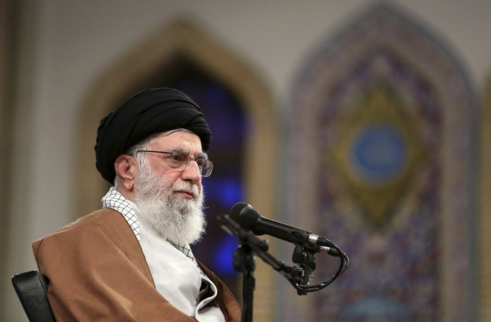 zeiht unnachgiebige Härte: Revolutionsführer Ali Khamenei.