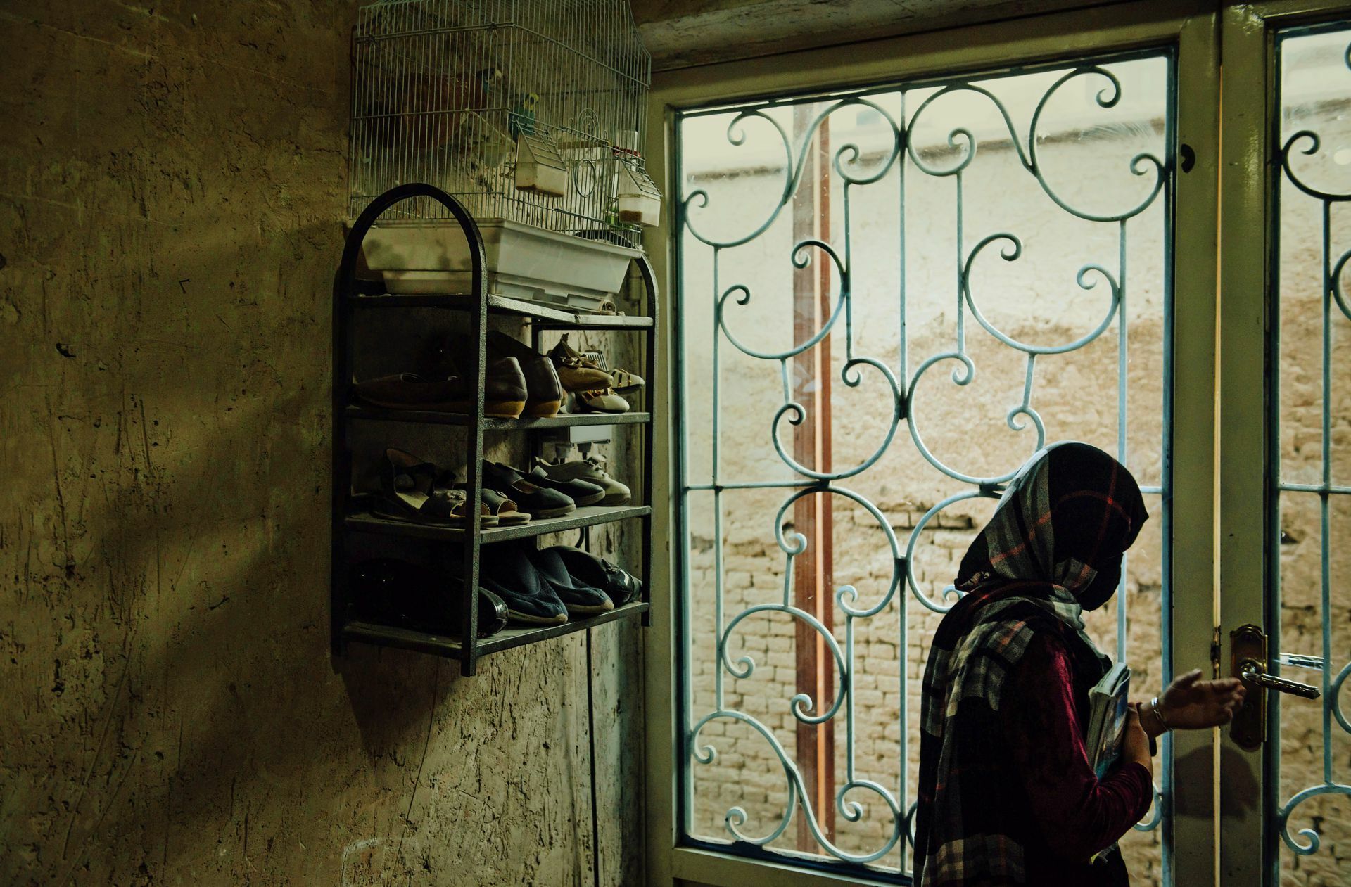 Ältere Mädchen dürfen in Afghanistan nach wie vor nicht in die Schule gehen – die Taliban verbieten es ihnen.