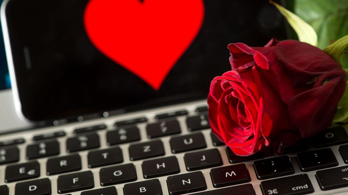 Frust, depressive Verstimmung, Wut: Online-Dating kann nach einer Forsa-Umfrage im Auftrag der KKH bis zum sogenannten Online-Dating-Burnout führen. (Symbolbild)