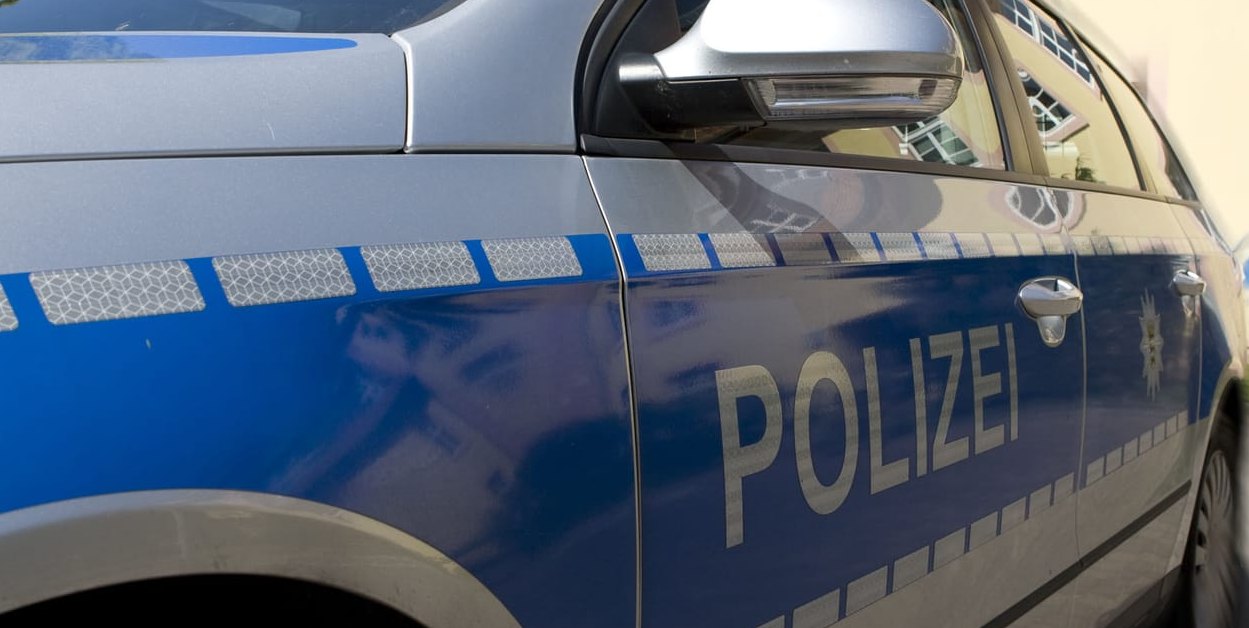 Der Unbekannte fuhr davon.