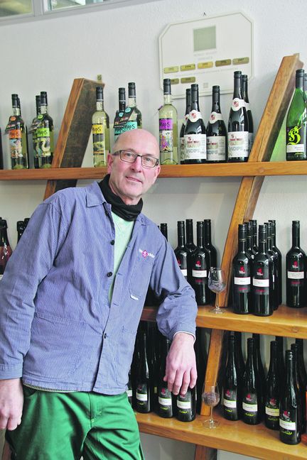 Konrad Häußer – Stamm-Wengerter auf dem Sindelfinger Weihnachtsmarkt. Bild: Jung