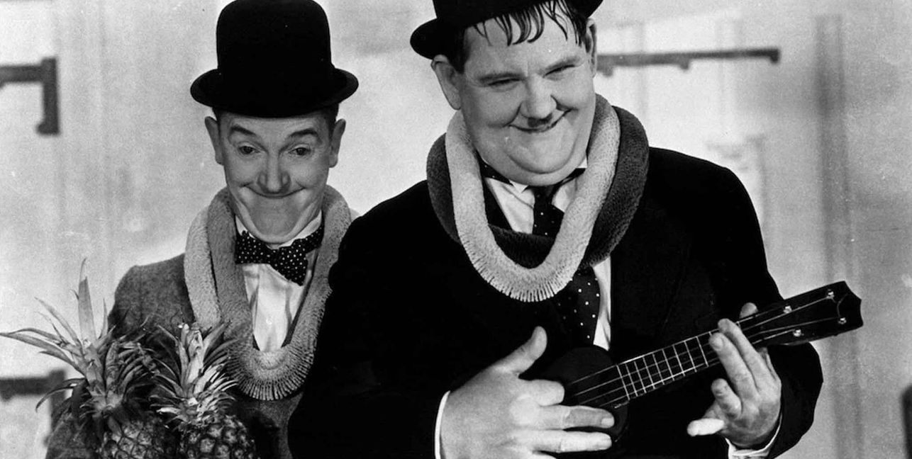 Stan Laurel und Oliver Hardy sind „Die Wüstensöhne“.