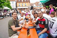 Die deutschen Fans auf dem Sindelfinger Wettbachplatz kamen beim Spiel gegen Ungarn voll auf ihre Kosten.