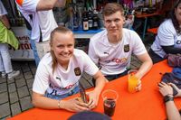 Die deutschen Fans auf dem Sindelfinger Wettbachplatz kamen beim Spiel gegen Ungarn voll auf ihre Kosten.