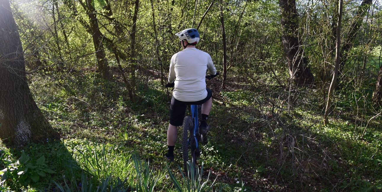 Unterwegs im Wald: Tobias Meier (Name geändert) wünscht sich ein besseres Miteinander mit allen Beteiligten.