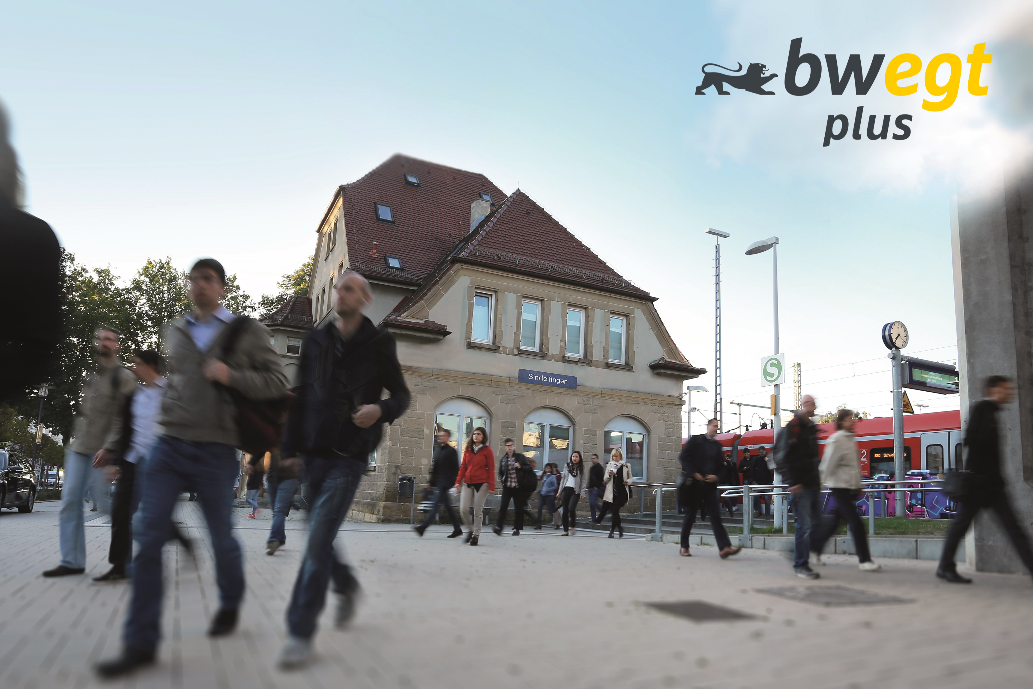 Wer am Sindelfinger Bahnhof mit öffentlichen Verkehrsmitteln ankommt, kann sich am Marktplatz ein Geschnek abholen. Bild: z