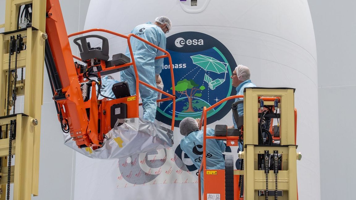 Nach dem Start soll der Erdbeobachtungssatellit „Biomass“ in einer Höhe von 666 Kilometern fliegen.