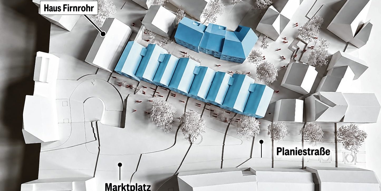 Das Siegermodell ist derzeit im Rathausfoyer zu sehen. Die SZ/BZ hat die potenziell neuen Gebäude farblich hervorgehoben. Sie begrenzen den ehemaligen Ferkelmarkt.