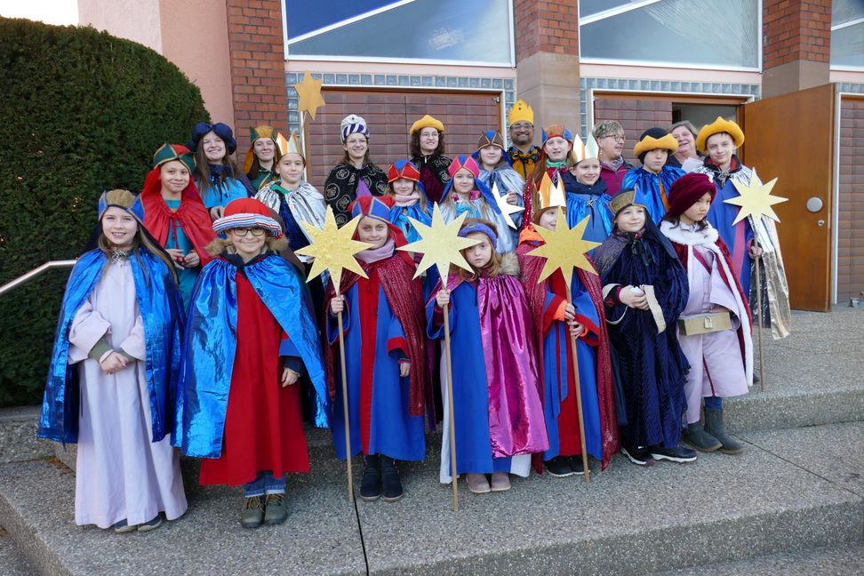 Die Sternsinger sind ab 6. Januar unterwegs – so wie hier auf dem Sindelfinger Goldberg.    Bild: Lück