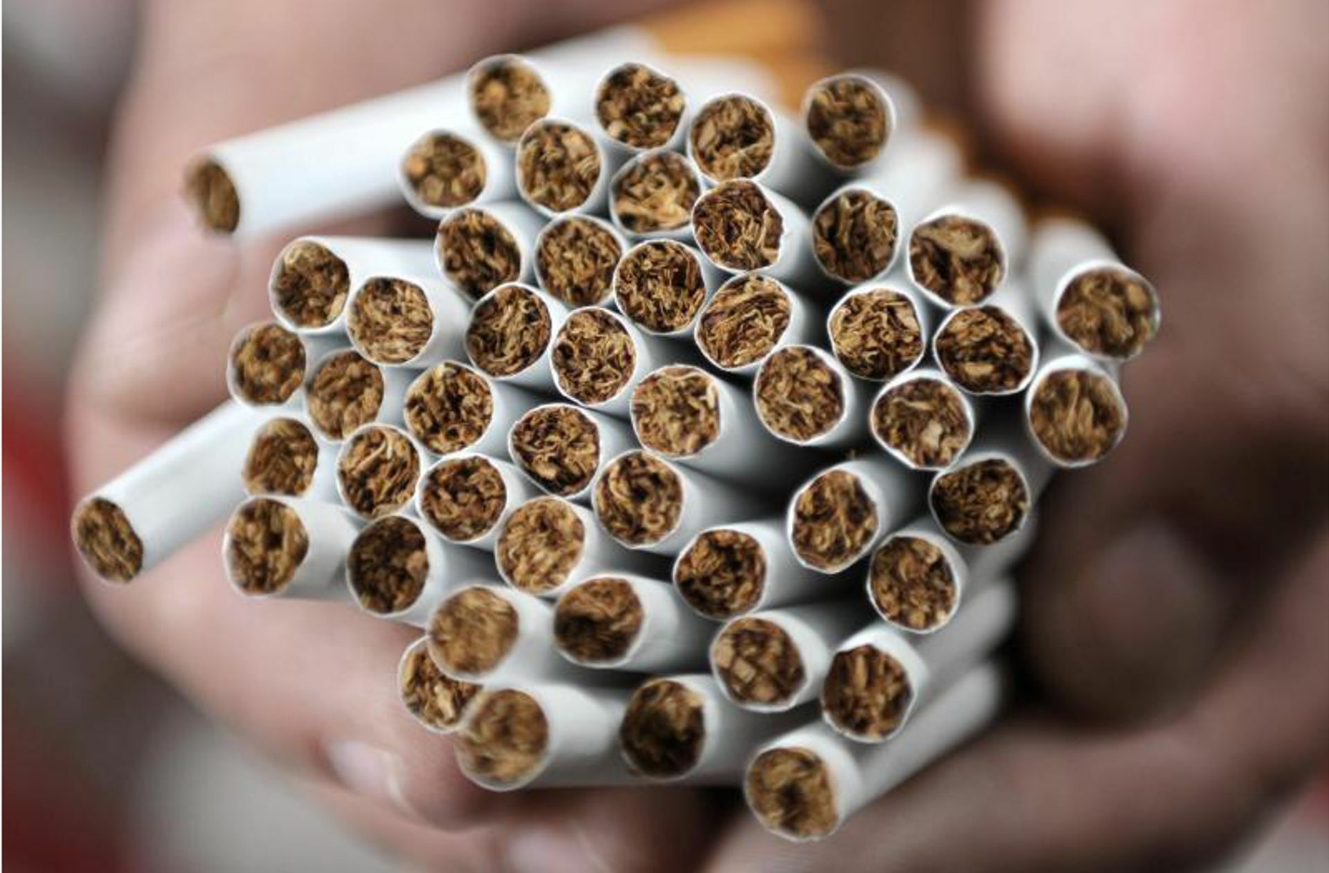 Die Tabaksteuer wird kräftig angehoben.
 Foto: dpa/Christian Charisius