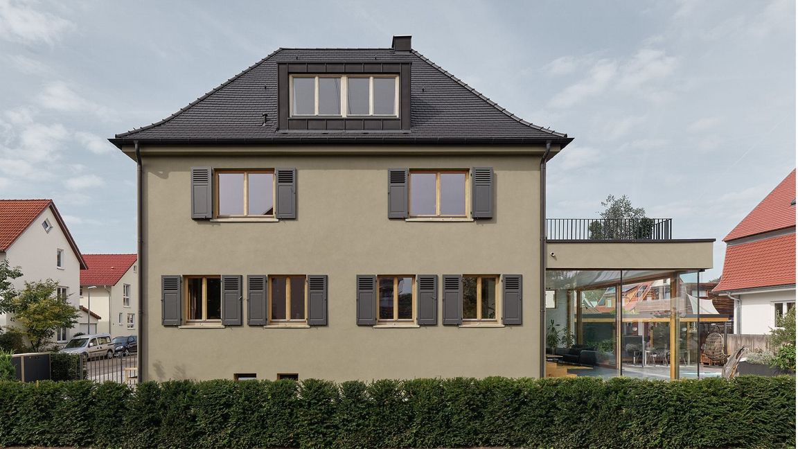 Immer noch Sehnsuchtsort auch junger Familien – ein Einfamilienhaus wie dieses in Kirchheim unter Teck, saniert und umgebaut von dem Stuttgarter Architekten Thilo Holzer.