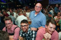 Beste Stimmung beim Maichinger Oktoberfäschd im Bürgerhaus.