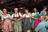 Beste Stimmung beim Maichinger Oktoberfäschd im Bürgerhaus.