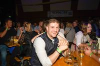 Beste Stimmung beim Maichinger Oktoberfäschd im Bürgerhaus.