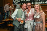 Beste Stimmung beim Maichinger Oktoberfäschd im Bürgerhaus.