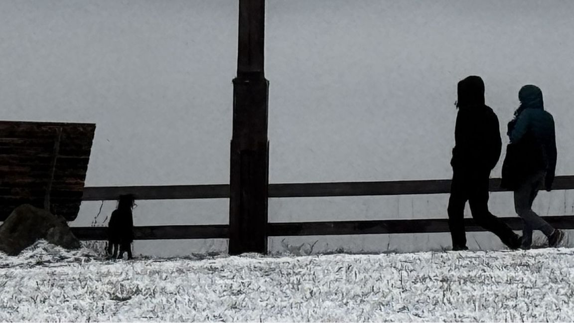 In Denkingen auf der Schwäbischen Alb ist schon etwas Schnee liegen geblieben.