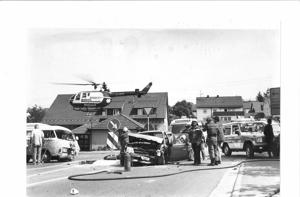 Bis zu 20 000 Menschen jährlich sterben damals auf deutschen Straßen.