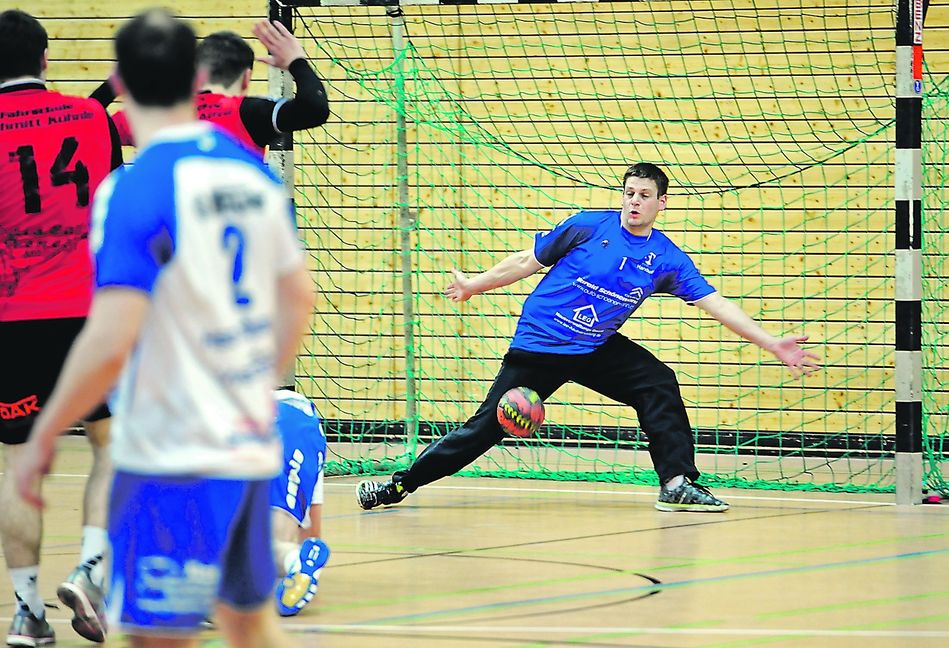 Zeigte einige gute Paraden: SVM-Torhüter Markus Frank. Bild: automotorart/A