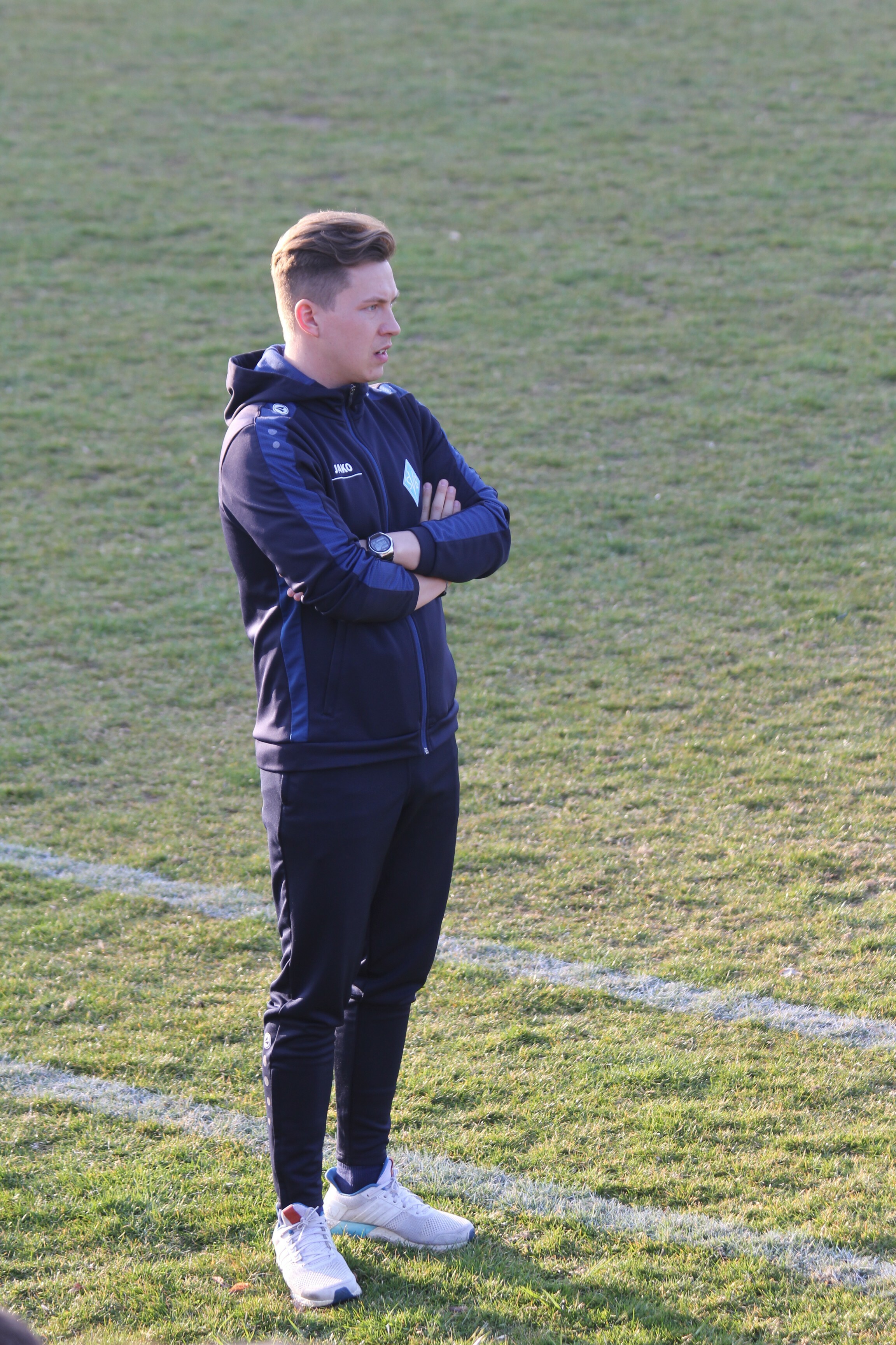 Der scheidende Trainer Thomas Siegmund hat nicht die Sorge, dass sich die Landesliga-Kicker der SV Böblingen hängen lassen, da er nur noch bis Juni Coach ist.  Bild: Oberdorfer