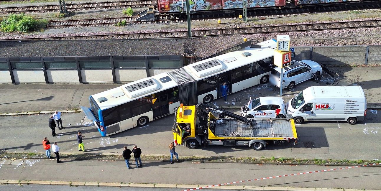 SZ/BZ-Leser Markus Dahm beobachtete die Szenerie von seinem Balkon aus.Bild: Markus Dahm