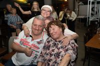 Erst spielte im Außenbereich die Partykultband Lamas und heitzte bis kurz nach 22 Uhr im Außenbereich. Danach ging es weiter mit Fridays Finest im Innenbereich. Eine Mega Stimmung den ganzen Abend über.